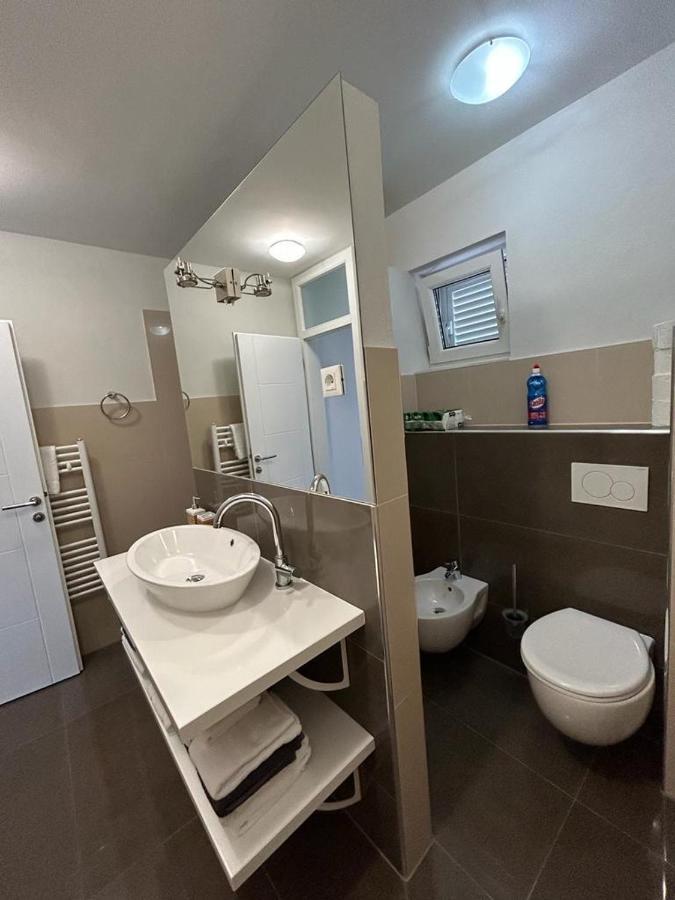 Apartments Villa Manda نوفي فينودولسكي المظهر الخارجي الصورة