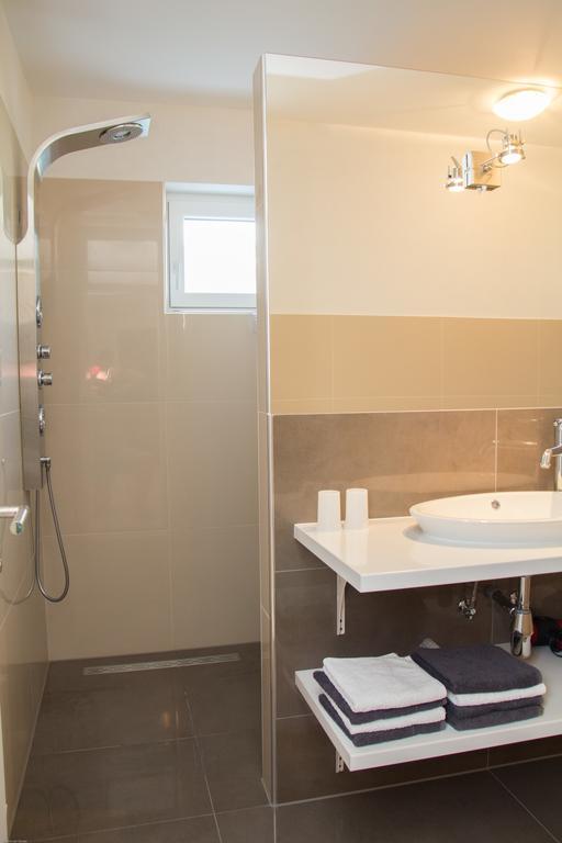Apartments Villa Manda نوفي فينودولسكي المظهر الخارجي الصورة