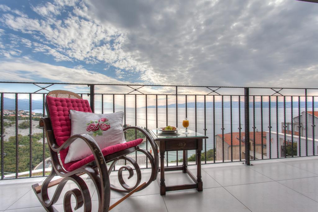 Apartments Villa Manda نوفي فينودولسكي المظهر الخارجي الصورة