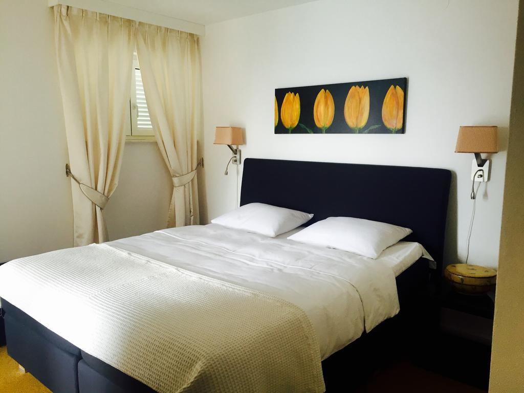 Apartments Villa Manda نوفي فينودولسكي المظهر الخارجي الصورة